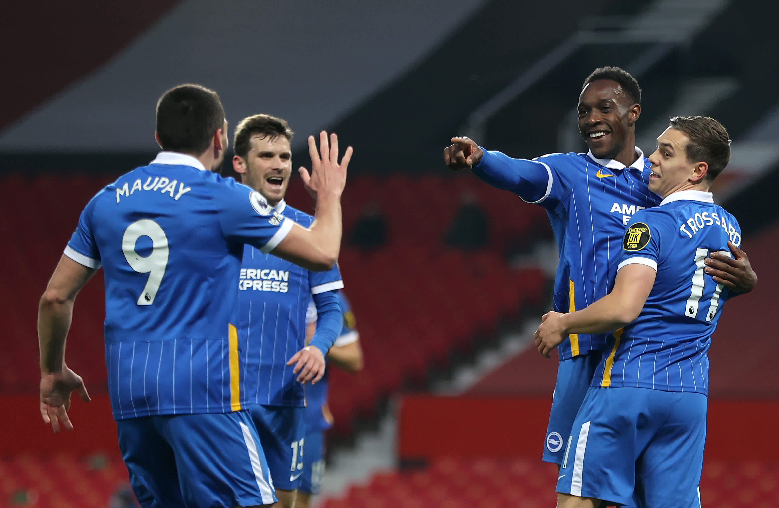 边锋位置的 边锋位置的